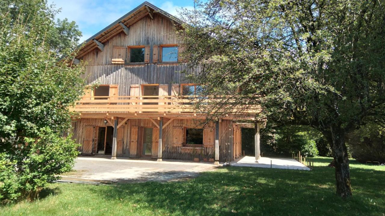 Bed and Breakfast Les Dames De La Saugiat à Le Fied Extérieur photo